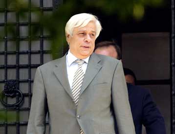 Δεύτερη ευκαιρία σε ορισμένους συμβασιούχους δίνει η κυβέρνηση