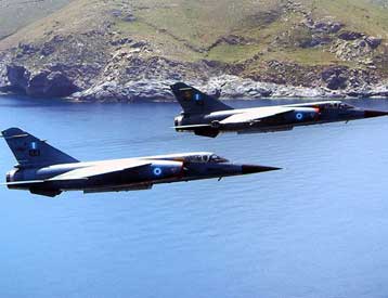 Πτώση Mirage της Πολεμικής Αεροπορίας κοντά στη Σκύρο – Σώος ο πιλότος