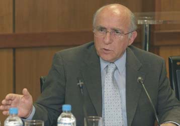 Αλλαγές στο νομοσχέδιο για το μειοδοτικό σύστημα ανάθεσης δημόσιων έργων