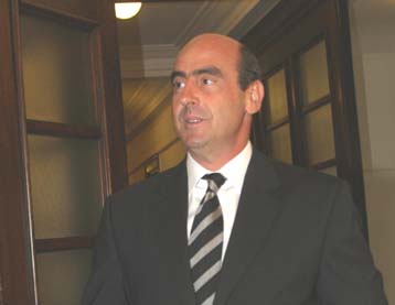 Καμία παρέμβαση προς τις αλβανικές Αρχές για λήψη μέτρων στον αγώνα της Εθνικής