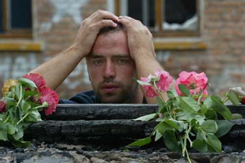 Οργή και θρήνος στο Μπεσλάν για τα 400 θύματα της τραγωδίας στο σχολείο