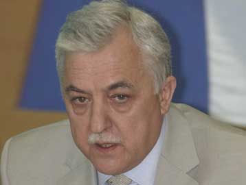 Δράσεις και μέτρα για την οικονομία απαιτεί από την κυβέρνηση ο Αλ.Παπαδόπουλος