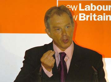 Παραιτήθηκε από τη βρετανική κυβέρνηση ο υπουργός Εργασίας, Αντριου Σμιθ