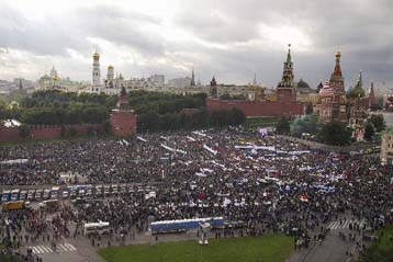 Ρωσική φωνή κατά της τρομοκρατίας και θρήνος για τα παιδιά του Μπεσλάν