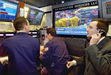 Με θετικό πρόσημο έκλεισαν την Τρίτη Dow Jones και Nasdaq