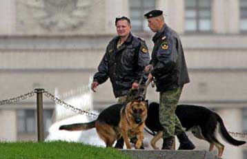 Κατάσχεση εκρηκτικών στην Αγία Πετρούπολη μετά τη σύλληψη ανδρών από το Καζακστάν