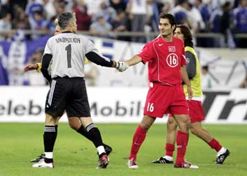 Δεν είμαστε και η Γαλλία-Ο Νικοπολίδης καθησυχάζει τους φιλάθλους της εθνικής