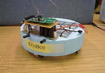 Αυτόνομο ρομπότ εξασφαλίζει ενέργεια τρώγοντας μύγες