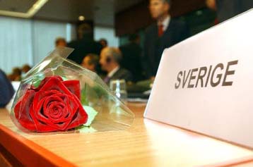 Η Σουηδία τιμά και θυμάται τη χαρισματική υπουργό Εξωτερικών Ανα Λιντ