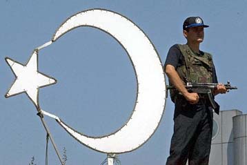 Καταδίκη Τούρκου αξιωματικού για τον μέχρι θανάτου βασανισμό φοιτητή το 1991