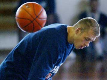 Στους Κλίβελαντ Καβαλίερς συνεχίζει την καριέρα του ο Τσακαλίδης