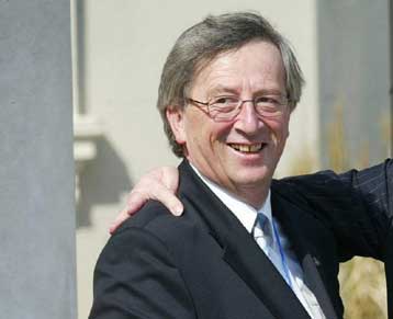 Πρόεδρος της ευρωομάδας από 1ης Ιανουαρίου 2005 ο πρωθυπουργός του Λουξεμβούργου