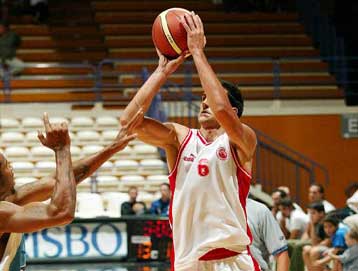 Ήττα του Ολυμπιακού στο τουρνουά της Βίρτους