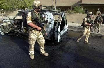 Έκρηξη παγιδευμένου αυτοκινήτου στη Βασόρα με δύο νεκρούς και τρεις τραυματίες