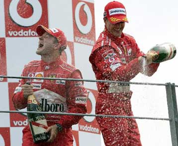 Ο Μπαρικέλο πρώτος στη Μόντσα ακολούθησε ο Σουμάχερ