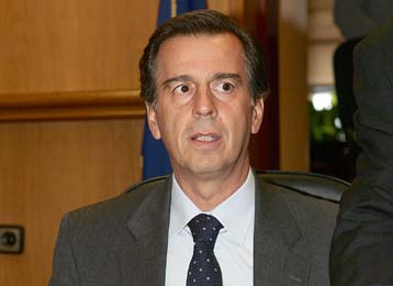 Πρώτη προτεραιότητα η ιδιωτικοποίηση των Ολυμπιακών Αερογραμμών, τονίζει ο Μ.Λιάπης