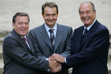 Η Ισπανία στον πυρήνα των ευρωπαϊκών αποφάσεων το μήνυμα Θαπατέρο προς Σιράκ, Σρέντερ