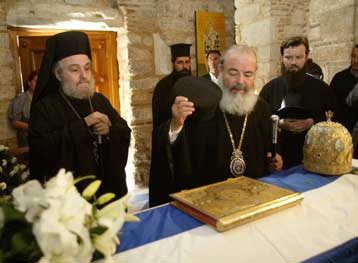 Διαψεύδει η Ιερά Σύνοδος παρασκήνιο για τον τόπο ταφής του Πατριάρχη Αλεξανδρείας