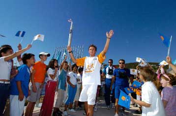 Στο Δήμο Αχαρνών έφθασε η Φλόγα των Παραολυμπιακών Αγώνων