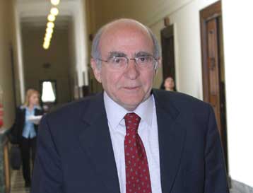 Ψηφίστηκε το νομοσχέδιο για τα δημόσια έργα