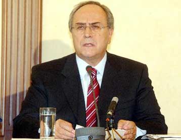 Πρόωρη χαρακτήρισε την προεδρολογία ο Νίκος Κωνσταντόπουλος