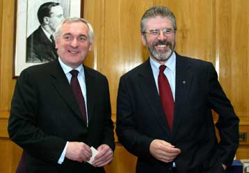 Νέος γύρος συνομιλιών για το πολιτικό μέλλον της Βορείου Ιρλανδίας από την Πέμπτη