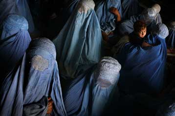 Εικόνες από το Αφγανιστάν μέσα από τη ματιά της Ελληνίδας φωτογράφου Νικιάννας Σιάνου