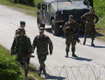 Παραστρατιωτική δύναμη για ειρηνευτικές αποστολές συγκροτεί η ΕΕ