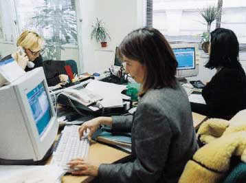 Από τη χρήση του 2005 τα Διεθνή Λογιστικά Πρότυπα