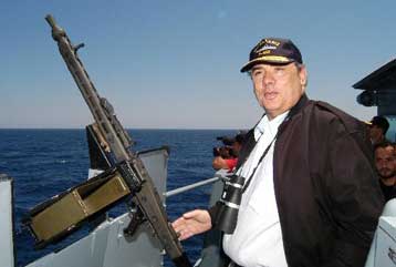 Σύλληψη επ αυτοφώρω αξιωματικού της Πολεμικής Αεροπορίας για χρηματισμό