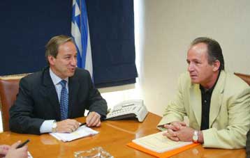 Δυναμική αντίδραση των συνδικάτων σε ενδεχόμενο άνοιγμα του ασφαλιστικού