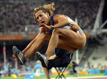 Τέταρτη η Δεβετζή και όγδοη η Βόγγολη στον τελικό των Grand Prix