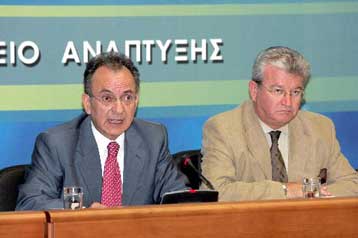 Δεν υπάρχει σχέδιο προμήθειας πετρελαίου θέρμανσης με κουπόνια, λέει η κυβέρνηση