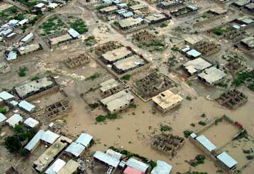 Προσεγγίζει τους 700 ο αριθμός των νεκρών από τις πλημμύρες στην Αϊτή