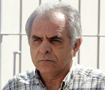 Βολές κατά των διωκτικών αρχών από τους συνηγόρους του Αγγελέτου Κανά