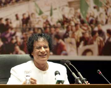 Την άρση του εμπάργκο κατά της Λιβύης αποφάσισε η ΕΕ