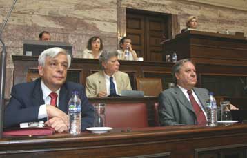 Θεσμικές και οικονομικές ρυθμίσεις των ΟΤΑ προστέθηκαν στο νομοσχέδιο του υπ. Εσωτερικών