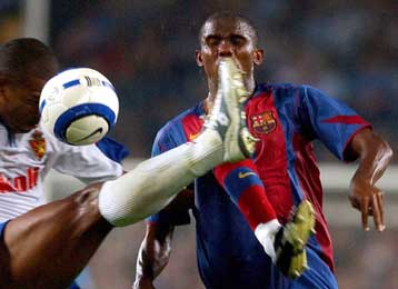 Με ένα λάθος και δύο γκολ του Ετό, η Μπαρτσελόνα 4-1 τη Σαραγόσα