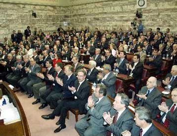 Διαψεύδει ο γραμματέας της ΚΟ της ΝΔ τα περί αναταραχής στους βουλευτές του κόμματος