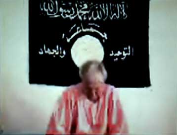 Πιθανώς εκτελέστηκε και ο Βρετανός όμηρος – Αιματηροί βομβαρδισμοί στη Φαλούτζα