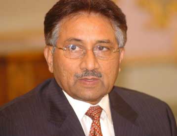 Ζωντανός ακόμη ο Μπιν Λάντεν, δηλώνει ο πρόεδρος του Πακιστάν