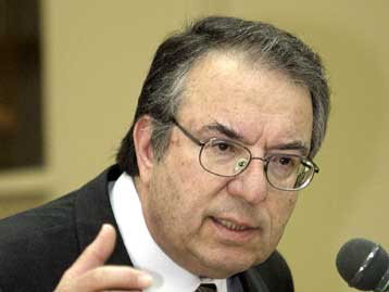 Κατάργηση μετεγγραφών ή αναθεώρηση του νομικού τους πλαισίου προτείνουν οι πρυτάνεις