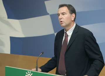 Παραιτήθηκε ο εκπρόσωπος Τύπου του ΠΑΣΟΚ Σπύρος Βούγιας