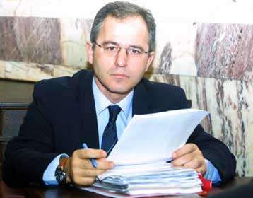 Ερώτηση Μπεγλίτη προς Κομισιόν για τη νέα μέθοδο υπολογισμού του ελλείμματος