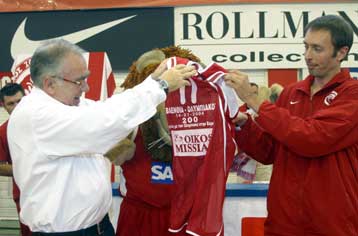 Αφήνει την προπονητική ο Τόμιτς και γίνεται ξανά παίκτης του Ολυμπιακού