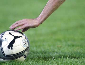 Ο Καρκουρί έδωσε τη νίκη στην Τσάρλτον, 1-0 την Μπλάκμπερν