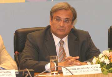 Εξυγίανση του Οργανισμού Λαϊκών Αγορών από τα κακώς κείμενα προωθεί το υπ. Ανάπτυξης