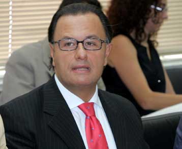 Αναμένω την ΕΣΥΕ για την ανεργία προτού τοποθετηθώ, λέει ο Π.Παναγιωτόπουλος