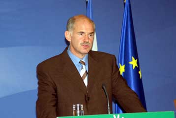 Με τον Γ.Παπανδρέου συναντήθηκαν οι νεοεκλεγέντες βουλευτές του ΠΑΣΟΚ