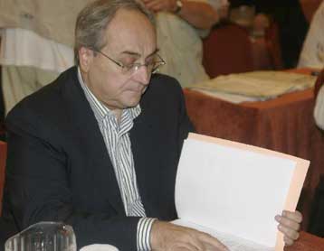 Μόνιμη επιτροπή στη Βουλή για τον έλεγχο των εξοπλιστικών προγραμμάτων ζητά ο ΣΥΝ